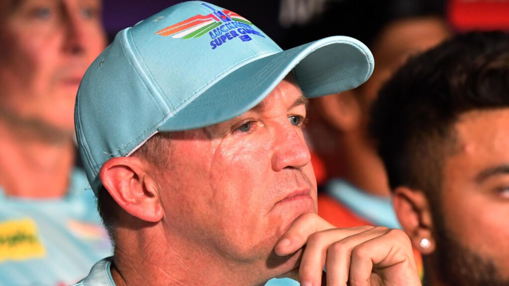 Andy Flower motivated to steer RCB to first IPL title