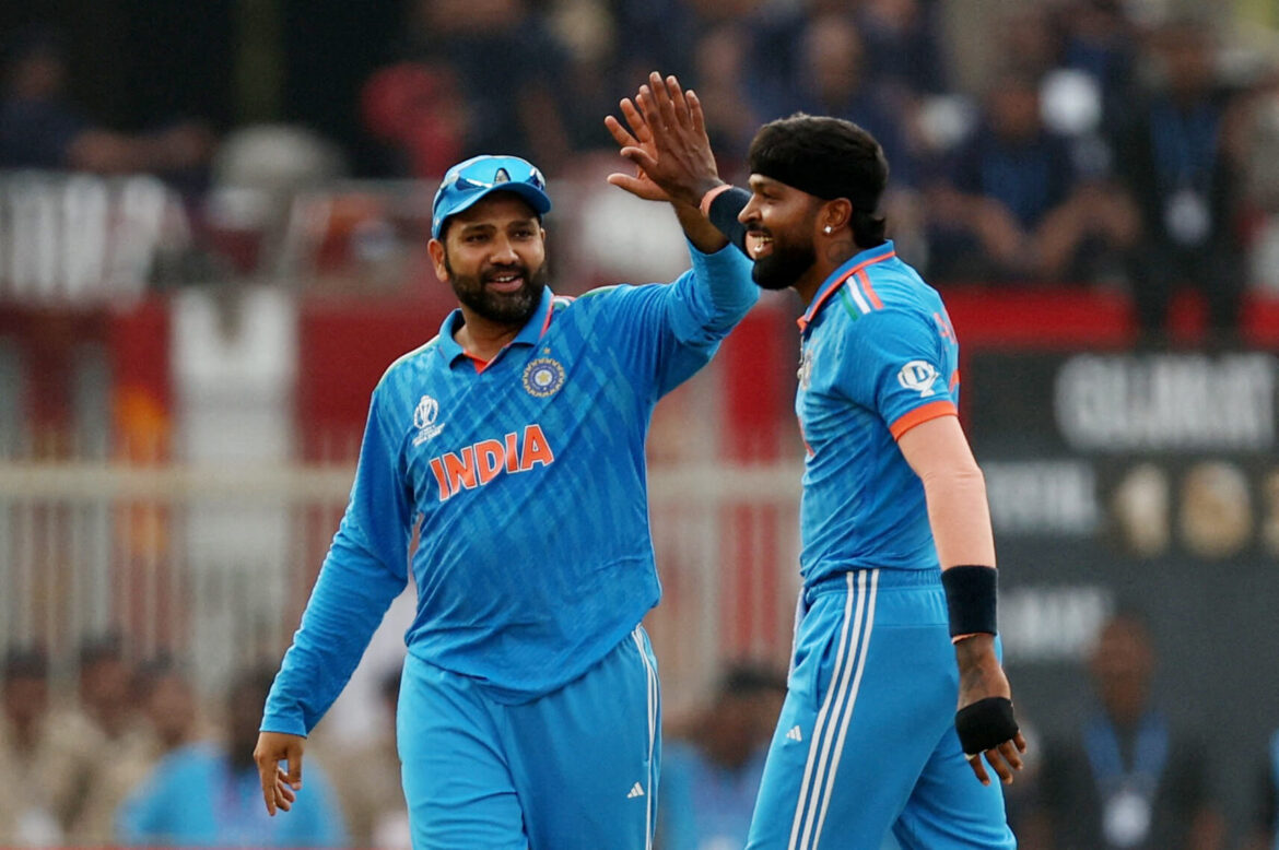 adam-gilchrist-speaks-on-crowd-booing-hardik-pandya (1) adam-gilchrist-speaks-on-crowd-booing-hardik-pandya