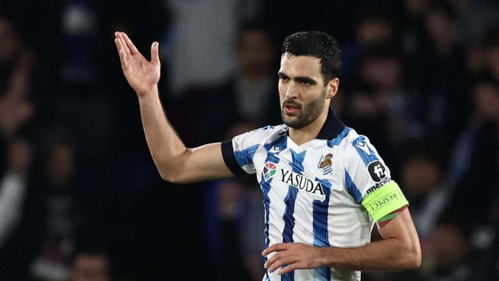 Merino with Real Sociedad