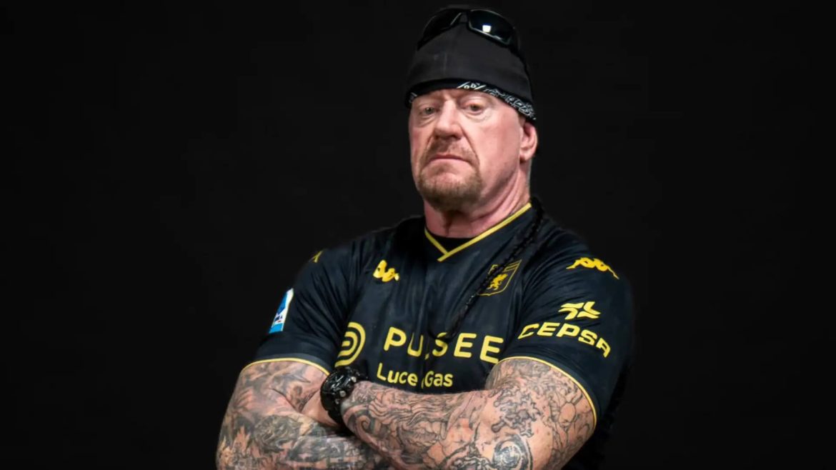 serie-as-genoa-unveils-third-kit-with-wwe-legend-the-undertaker