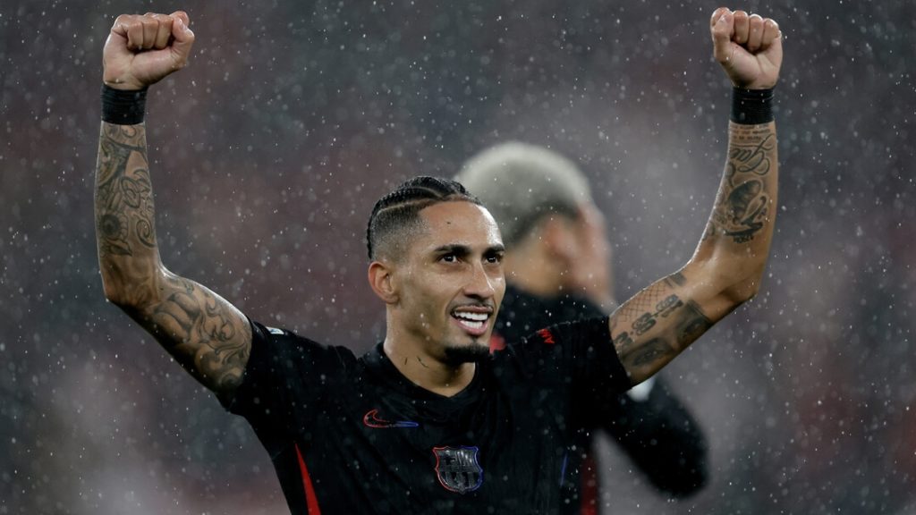 raphinha-on-barcelona-benfica-brawl-i-returned-the-insults