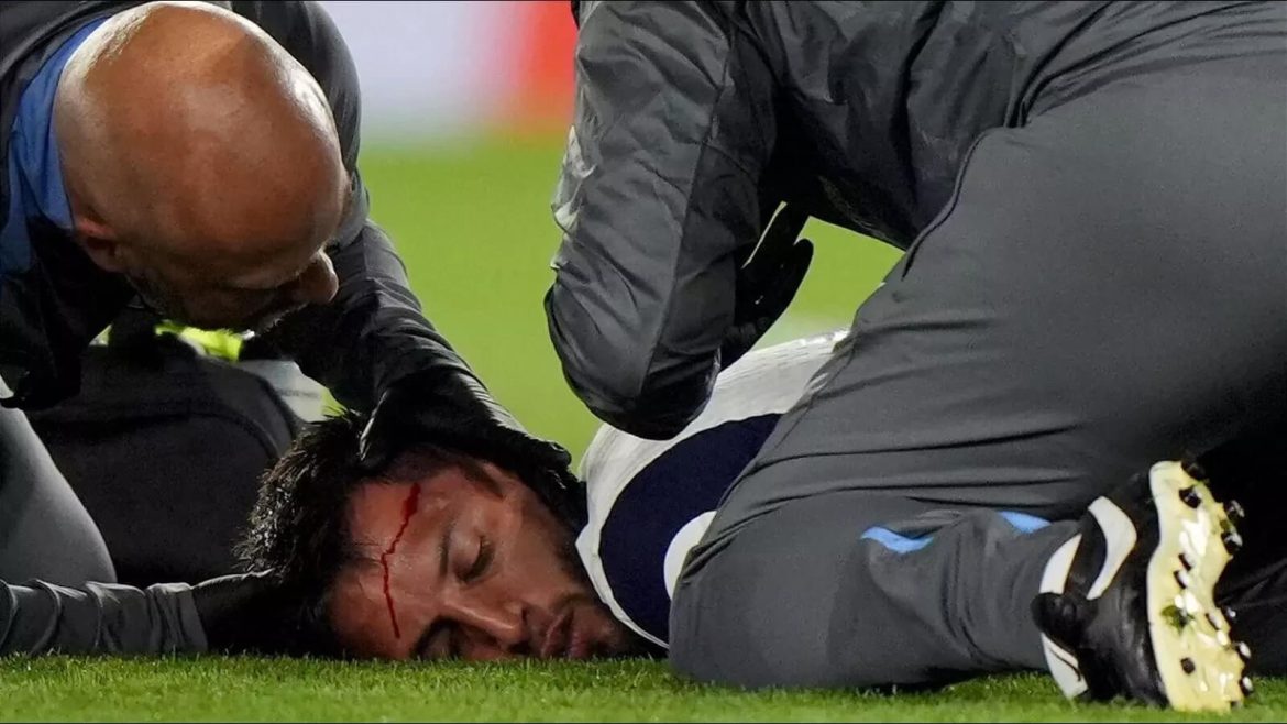 tottenhams-bentancur-taken-to-hospital-after-head-injury tottenhams-bentancur-taken-to-hospital-after-head-injury