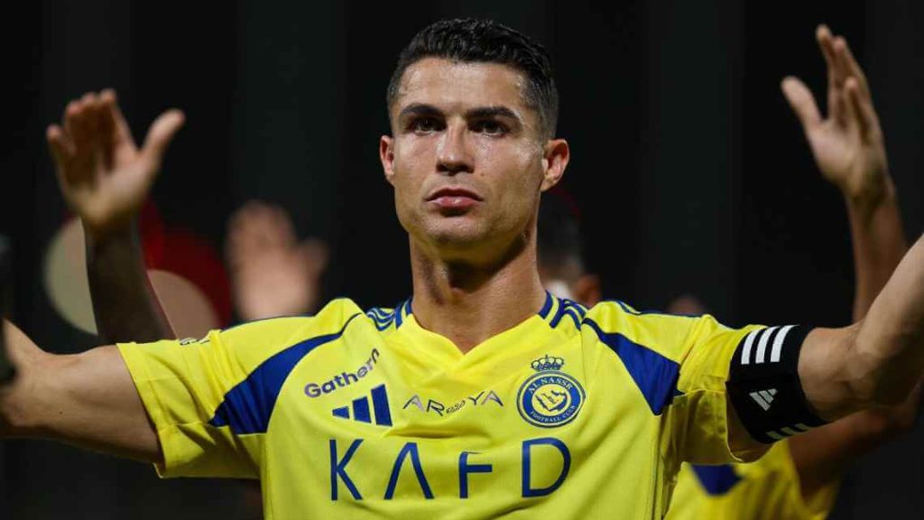 cristiano-ronaldo-apologized-after-al-nassr-game-delayed