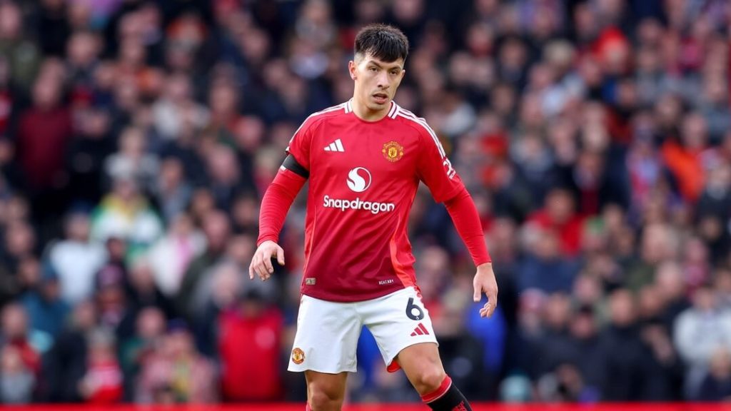 man-uniteds-lisandro-martinez-out-with-cruciate-ligament-injury