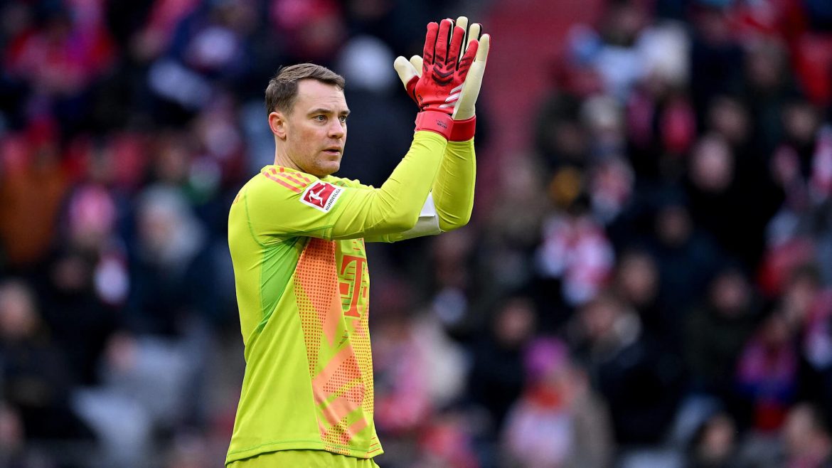 manuel-neuer-signs-contract-extension-with-bayern-munich