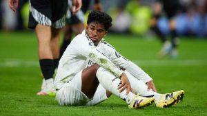 ancelotti-scolds-endrick-for-clowning-around