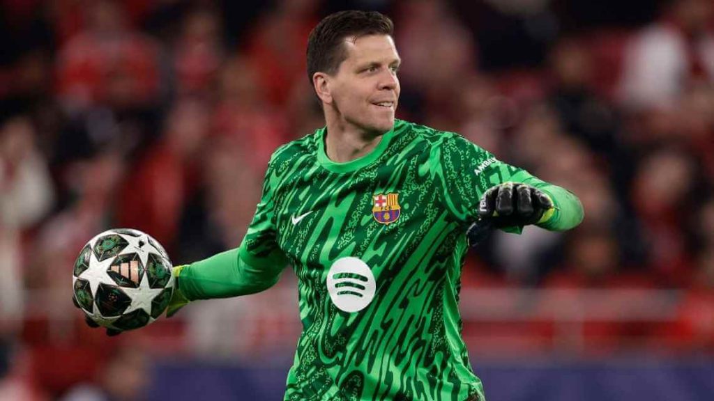 barcelonas-szczesny-on-smoking-do-not-follow-me