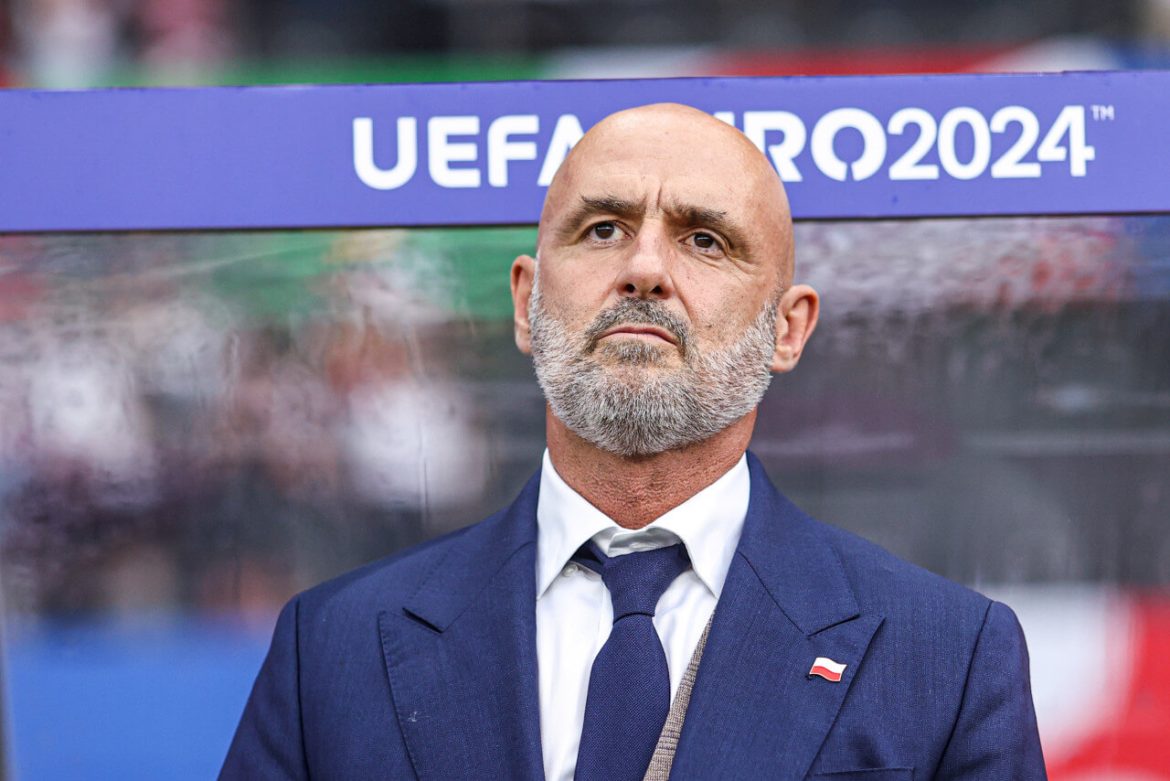 poland-coach-explains-decision-to-replace-lewandowski-as-captain