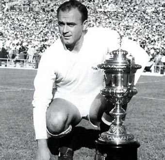 Alfredo Di Stefano was involved in a tug-of-war between Real Madrid and FC Barcelona that resulted in him splitting time playing for both teams.