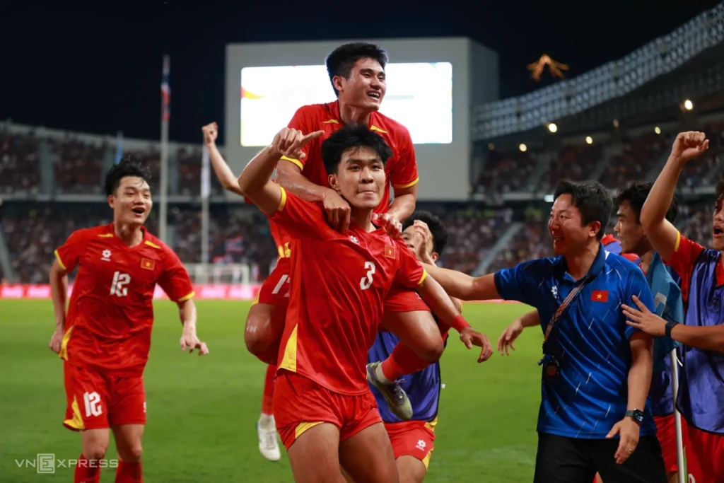 Vietnam scored the equalizer vs Thailand despite going from two goals down after the 1st half